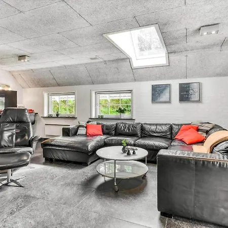 Bv333-blavand-almosetoften-10 * Blavand