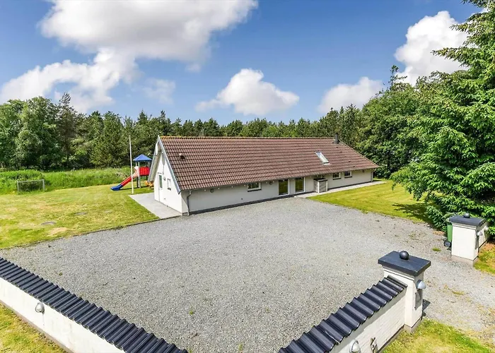 Bv333-blavand-almosetoften-10 * Blavand